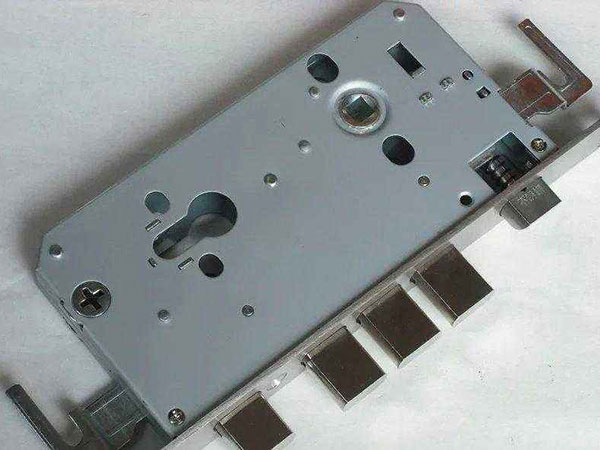 西林24小时上门开锁公司