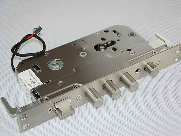 西林24小时上门开锁公司